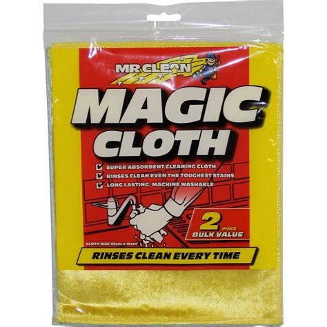 Magical cloth for sweeping